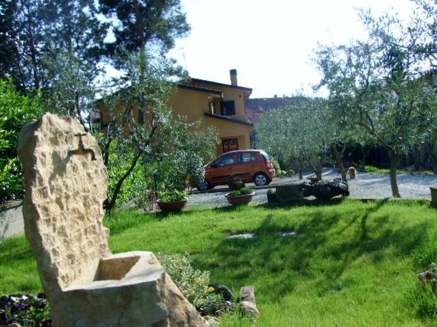 Residenza Cieloterra Guest House Rivotorto Bagian luar foto